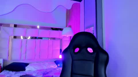 Aria Jones online show from 03-07-26, 08:50