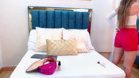 aria online show from 04-22-26, 12:39