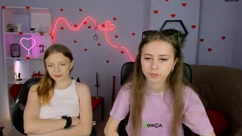 Snapshot of aria_voss_ chatting on 05-21-26, 05:47 aria_voss_ online show from 05-21-26, 05:47