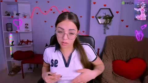 Snapshot of aria_voss_ chatting on 05-28-26, 06:00 aria_voss_ online show from 05-28-26, 06:00