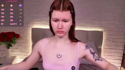 Snapshot of aria_vox chatting on 04-29-26, 03:43 Your Arianna online show from 04-29-26, 03:43