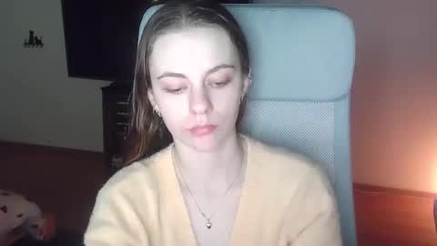 AriaCreazy online show from 11-06-25, 09:37