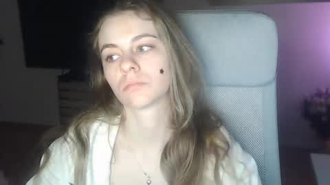 AriaCreazy online show from 04-06-26, 08:21