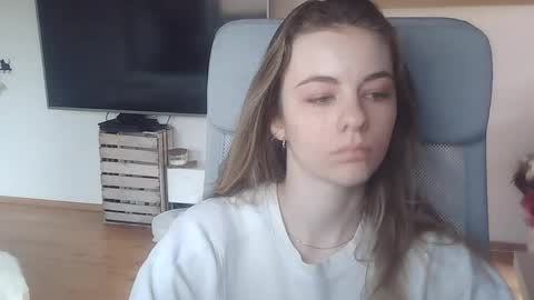 AriaCreazy online show from 04-13-26, 08:31