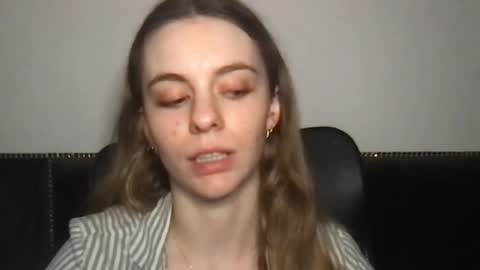 AriaCreazy online show from 04-26-26, 08:17