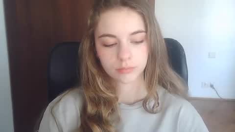 AriaCreazy online show from 06-25-26, 06:18