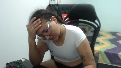 ...Ariana... online show from 07-11-26, 05:37