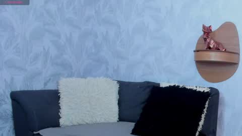 Snapshot of ariadnaa_brown1 chatting on 06-28-26, 04:02 ariadnaa_brown1 online show from 06-28-26, 04:02