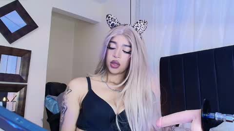 Snapshot of ariadnaaa_ chatting on 05-09-26, 03:34 Ariadna online show from 05-09-26, 03:34