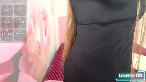 Snapshot of ariagrays chatting on 11-03-25, 02:29 AriaGray online show from 11-03-25, 02:29