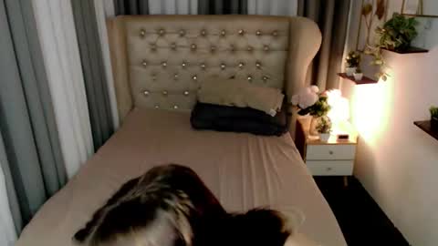 Snapshot of ariahooper chatting on 03-04-26, 08:31 Christine JorgensenChristmas wish breasts implants online show from 03-04-26, 08:31