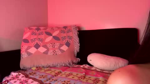 Aria Mariz online show from 10-07-25, 11:13