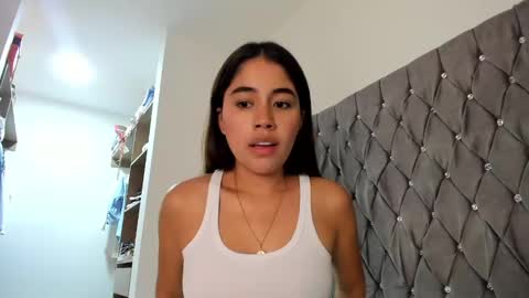 Aria Montgomery online show from 12-21-24, 11:56