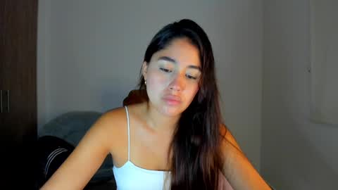 Aria Montgomery online show from 03-06-25, 12:00