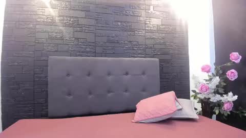 Snapshot of ariamoonlight chatting on 02-10-25, 11:36 online show from 02-10-25, 11:36