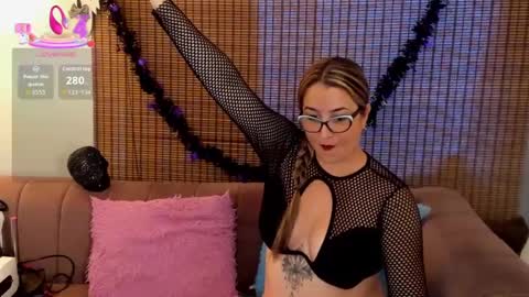 Ariana Cruz online show from 10-03-25, 05:10