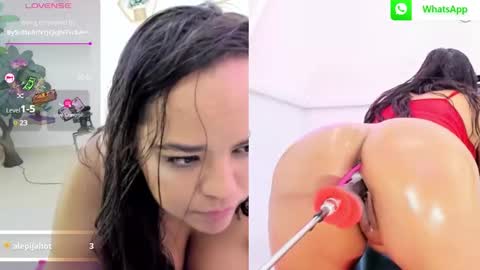 Snapshot of ariana_girl_ chatting on 01-12-25, 08:57 ariana girl online show from 01-12-25, 08:57