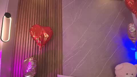 Ariana online show from 04-10-26, 12:21