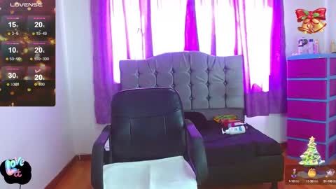 Ariana online show from 12-13-24, 03:21