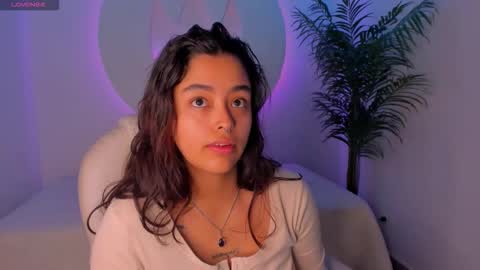 Ariana  online show from 10-29-25, 12:18