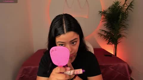 Ariana  online show from 12-14-25, 12:43