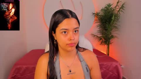 Ariana  online show from 12-15-25, 12:20