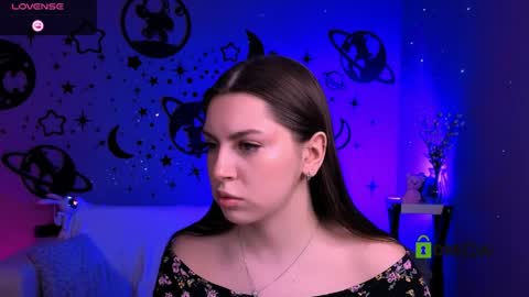 ariana_ross7 online show from 04-06-26, 07:26