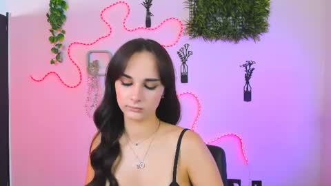 Snapshot of ariana_ross7 chatting on 07-16-26, 07:20 ariana_ross7 online show from 07-16-26, 07:20