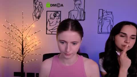 Snapshot of ariana_ross7 chatting on 07-19-26, 01:59 ariana_ross7 online show from 07-19-26, 01:59