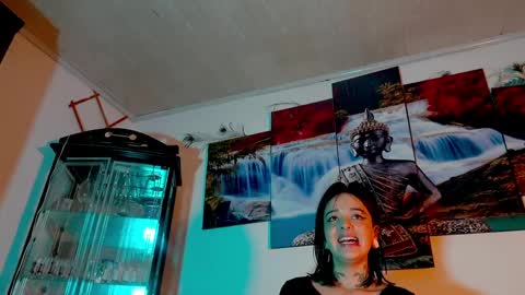 Snapshot of ariana_whitee chatting on 04-11-26, 12:04 ariana_whitee online show from 04-11-26, 12:04