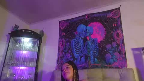 ariana_whitee online show from 07-29-26, 09:07