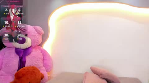 Snapshot of arianaablack chatting on 06-04-26, 12:22 Ariana online show from 06-04-26, 12:22