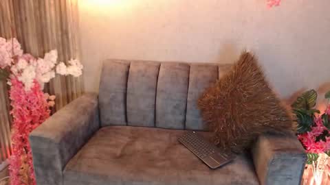 arianaarousse online show from 01-09-26, 08:54