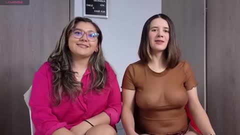 Snapshot of arianablake_11 chatting on 12-14-25, 09:08 Ariana online show from 12-14-25, 09:08