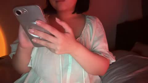 Snapshot of arianagoddess chatting on 06-13-26, 11:35 Ariana online show from 06-13-26, 11:35