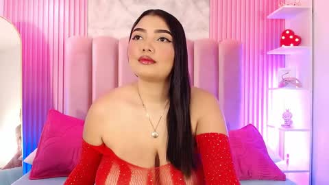 ArianaRougee online show from 05-16-26, 10:47