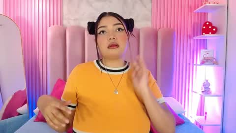 ArianaRougee online show from 05-22-26, 11:27