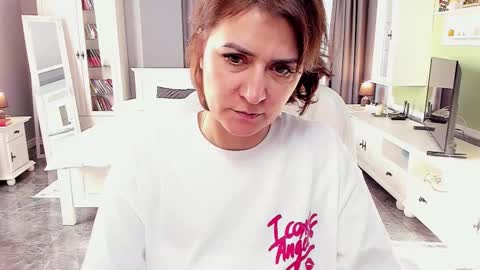 Ana online show from 03-11-26, 01:06