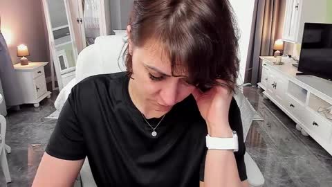 Ana online show from 03-18-26, 10:18