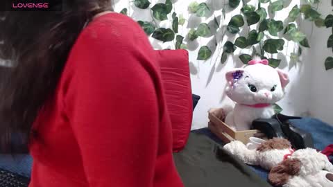 Snapshot of arianasanz1 chatting on 12-17-25, 12:33 arianasanz1 online show from 12-17-25, 12:33