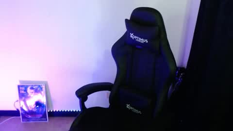 help me 100 hands up my OF is Free  online show from 03-09-26, 08:35