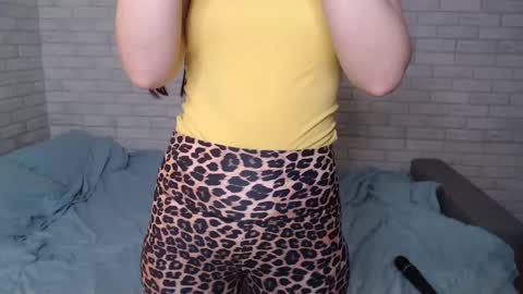 Snapshot of arianaxsky chatting on 03-06-25, 04:28 ArianaxSky online show from 03-06-25, 04:28