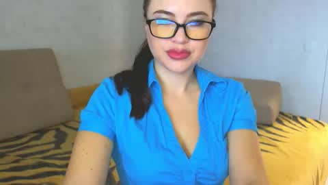 Snapshot of arianaxsky chatting on 11-24-25, 10:48 ArianaxSky online show from 11-24-25, 10:48