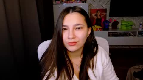 Arianna online show from 12-15-25, 01:15