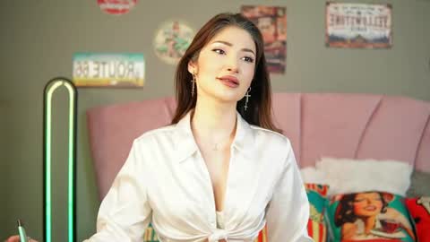 Snapshot of arianna_moonx chatting on 05-16-26, 07:45 arianna_moonx online show from 05-16-26, 07:45
