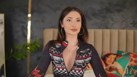 arianna_moonx online show from 07-28-26, 04:39