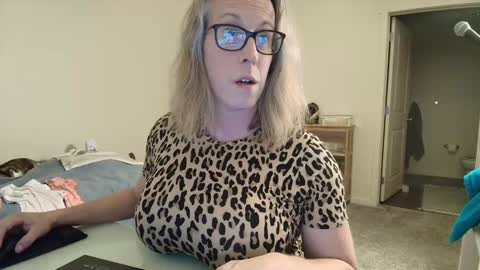 Snapshot of arianna_sinz chatting on 09-13-25, 01:27 Arianna Sinz online show from 09-13-25, 01:27