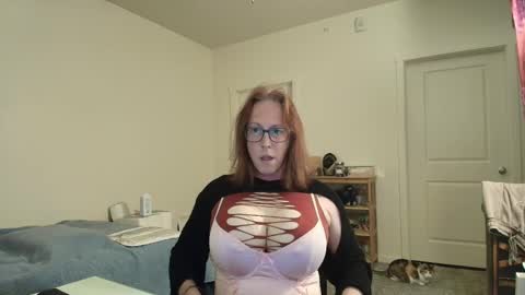 Snapshot of arianna_sinz chatting on 11-11-25, 12:32 Arianna Sinz online show from 11-11-25, 12:32