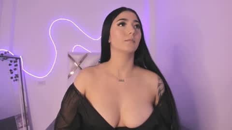 Arianna Dawson online show from 12-31-24, 07:42