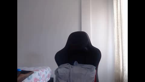 ariannaloovel online show from 01-25-25, 05:30